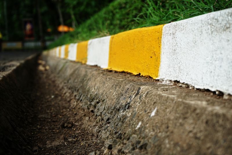 Curb Painting in Waco, TX