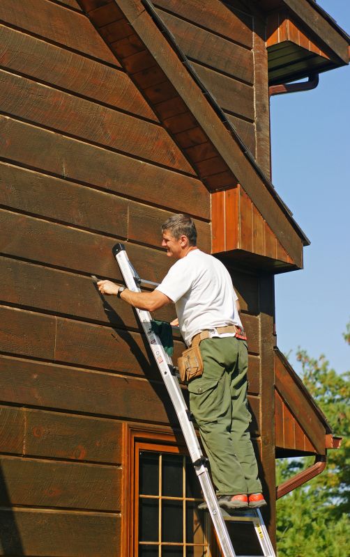 Log Cabin Staining in Waco, TX